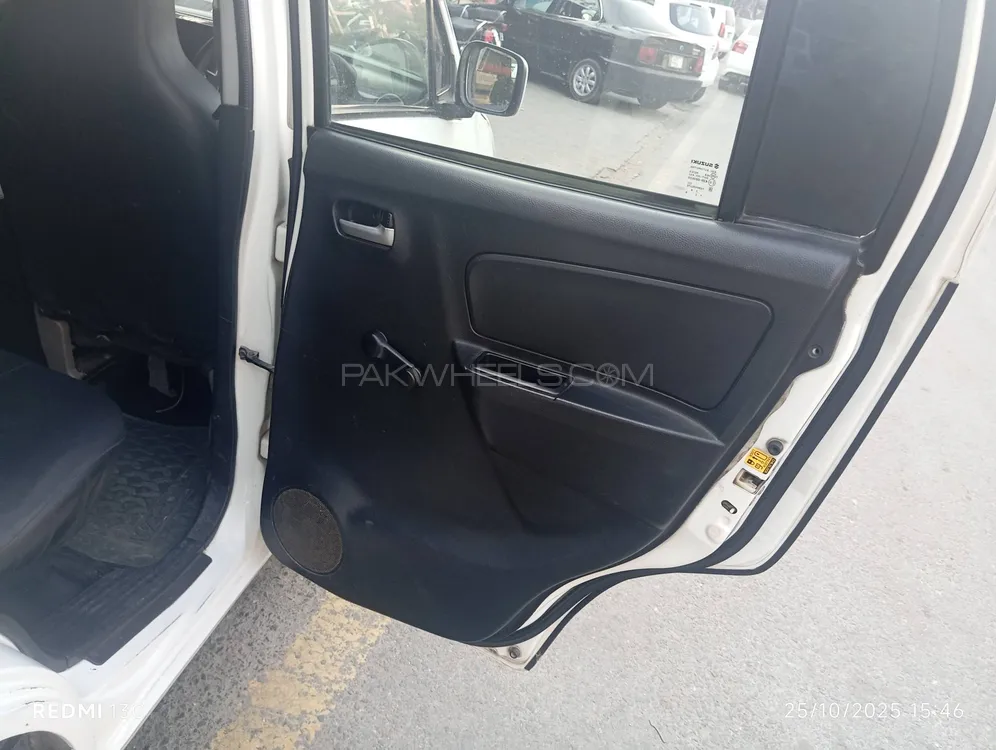 Suzuki Wagon R 2017 for Sale in Lahore Suzuki Wagon R 2017 for Sale in Lahore Image-9