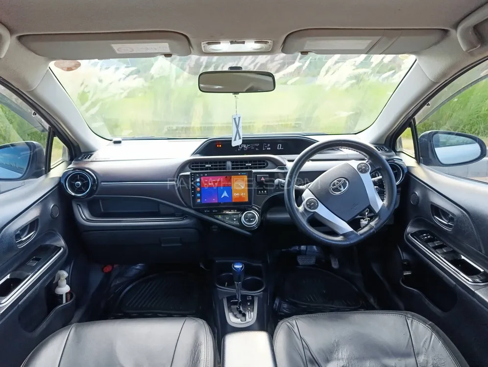 Toyota Aqua 2015 for Sale in Islamabad Toyota Aqua 2015 for Sale in Islamabad Image-10