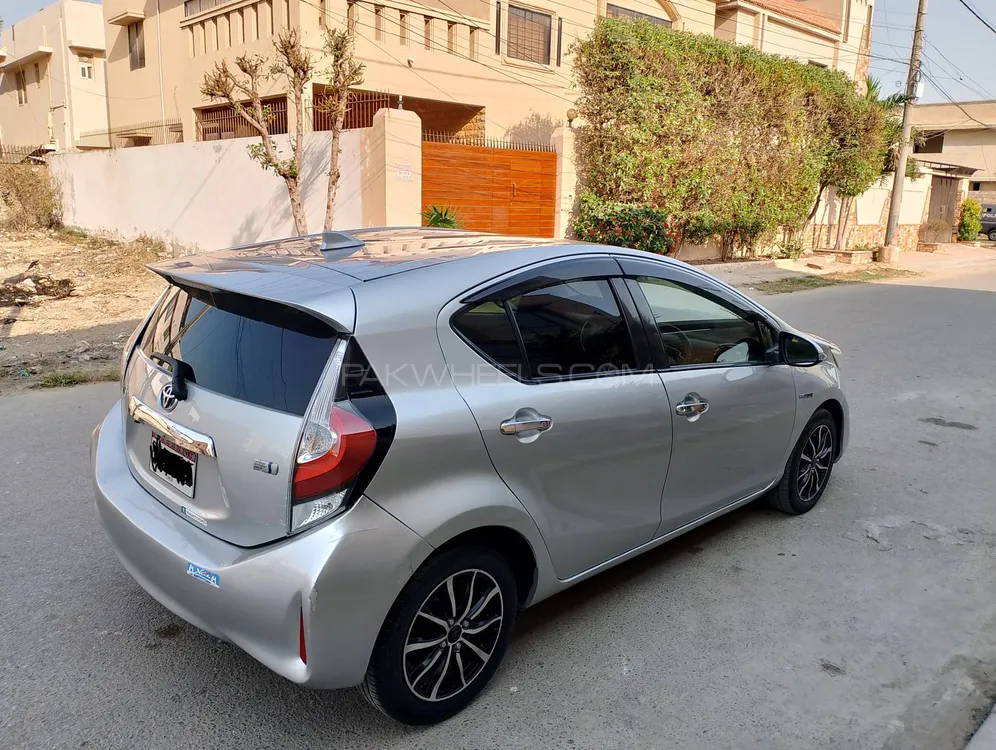 Toyota Aqua 2017 for Sale in Karachi Toyota Aqua 2017 for Sale in Karachi Image-3