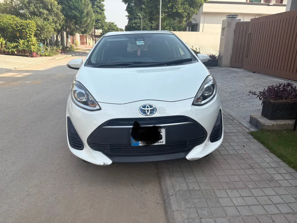 Toyota Aqua 2018 for Sale in Islamabad Toyota Aqua 2018 for Sale in Islamabad Image-13
