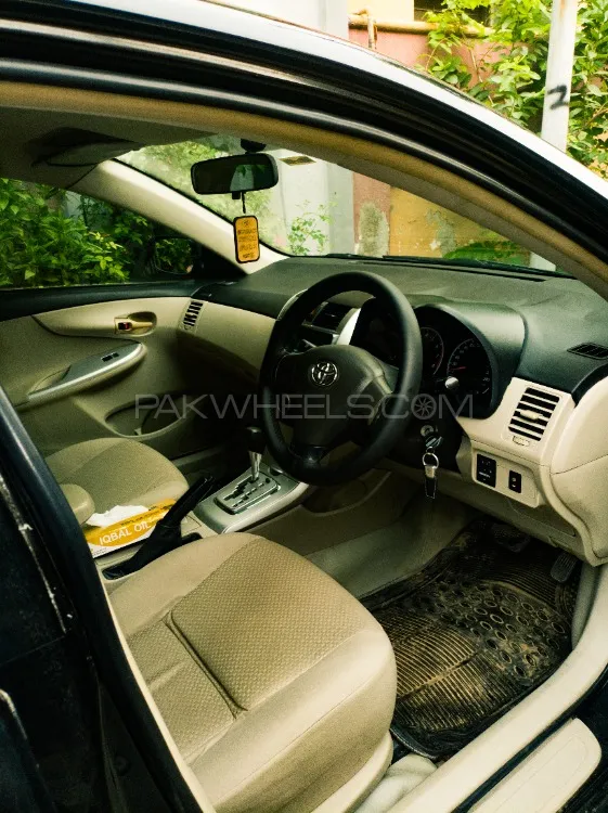 Toyota Corolla 2011 for Sale in Lahore Toyota Corolla 2011 for Sale in Lahore Image-5