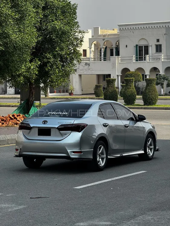 Toyota Corolla 2015 for Sale in Lahore Toyota Corolla 2015 for Sale in Lahore Image-4