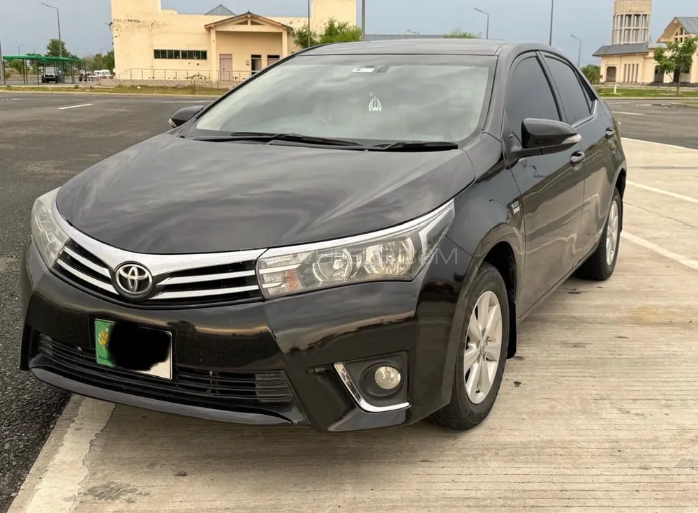 Toyota Corolla 2015 for Sale in Lahore Toyota Corolla 2015 for Sale in Lahore Image-1
