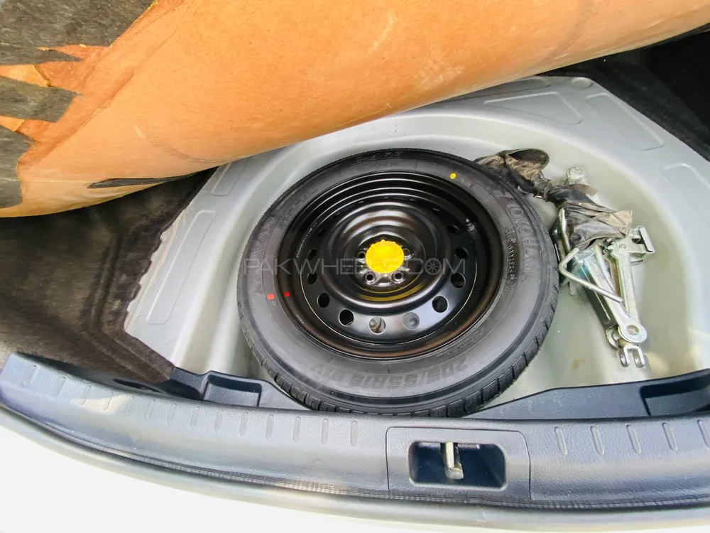 Toyota Corolla 2024 for Sale in Karachi Toyota Corolla 2024 for Sale in Karachi Image-13