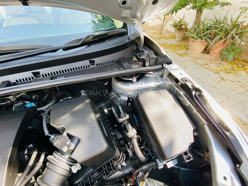 Toyota Corolla 2024 for Sale in Karachi Toyota Corolla 2024 for Sale in Karachi Image-10