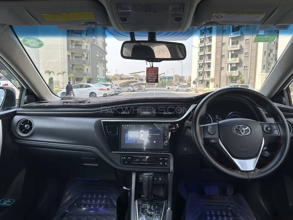 Toyota Corolla 2022 for Sale in Lahore Toyota Corolla 2022 for Sale in Lahore Image-5