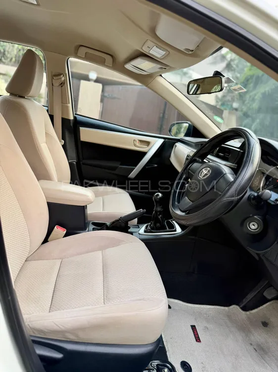 Toyota Corolla 2016 for Sale in Lahore Toyota Corolla 2016 for Sale in Lahore Image-8