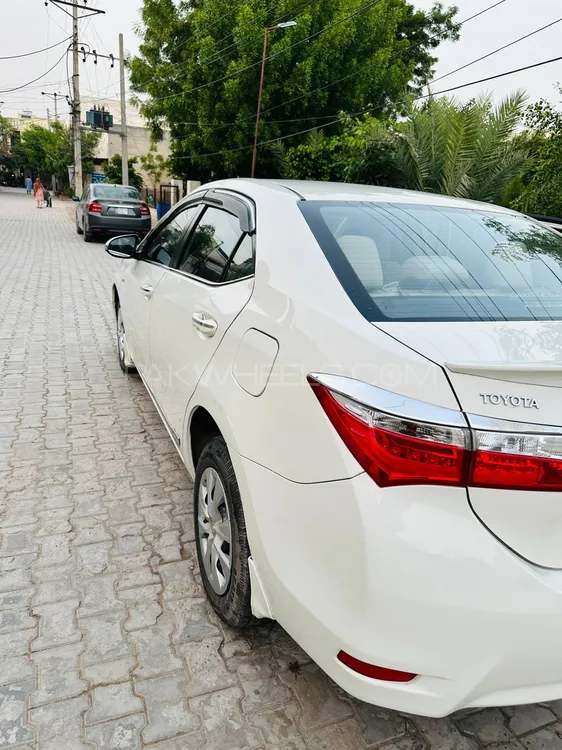 Toyota Corolla 2017 for Sale in Multan Toyota Corolla 2017 for Sale in Multan Image-5