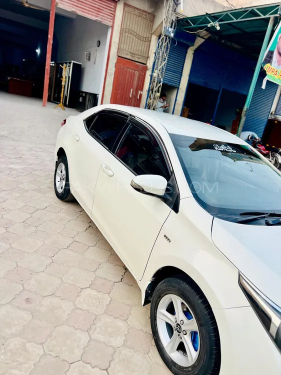 Toyota Corolla 2017 for Sale in Bhalwal Toyota Corolla 2017 for Sale in Bhalwal Image-3