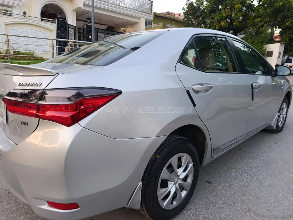Toyota Corolla 2017 for Sale in Islamabad Toyota Corolla 2017 for Sale in Islamabad Image-11