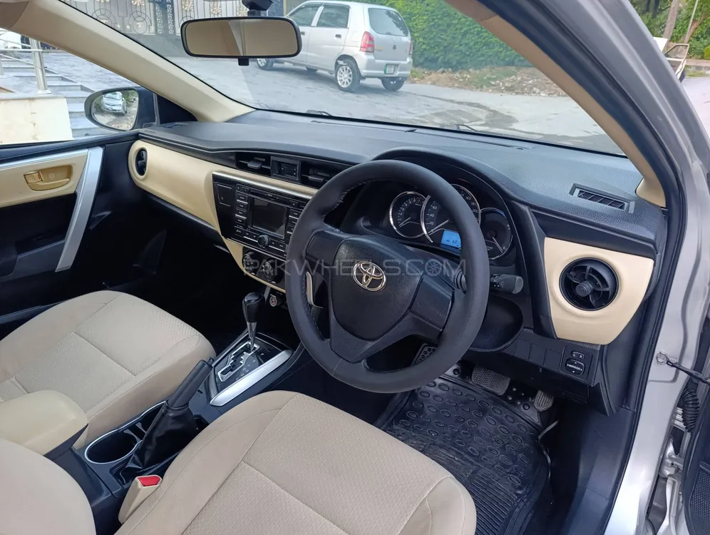 Toyota Corolla 2017 for Sale in Islamabad Toyota Corolla 2017 for Sale in Islamabad Image-16