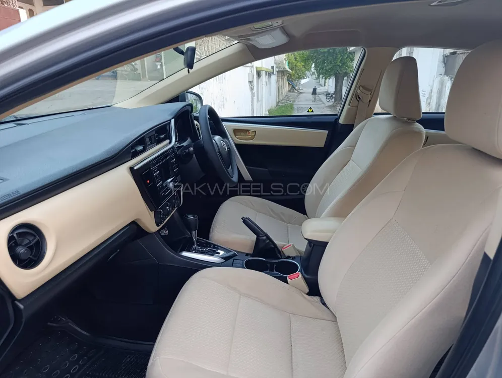 Toyota Corolla 2017 for Sale in Islamabad Toyota Corolla 2017 for Sale in Islamabad Image-19