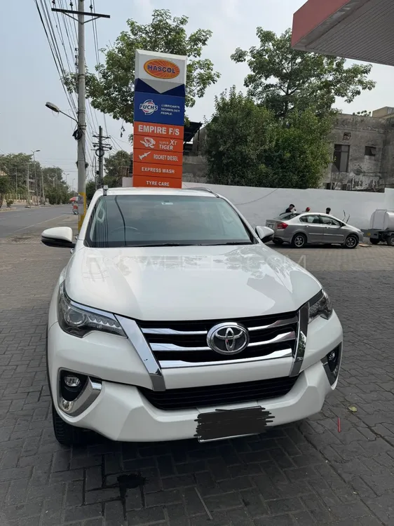 Toyota Fortuner 2019 for Sale in Lahore Toyota Fortuner 2019 for Sale in Lahore Image-1