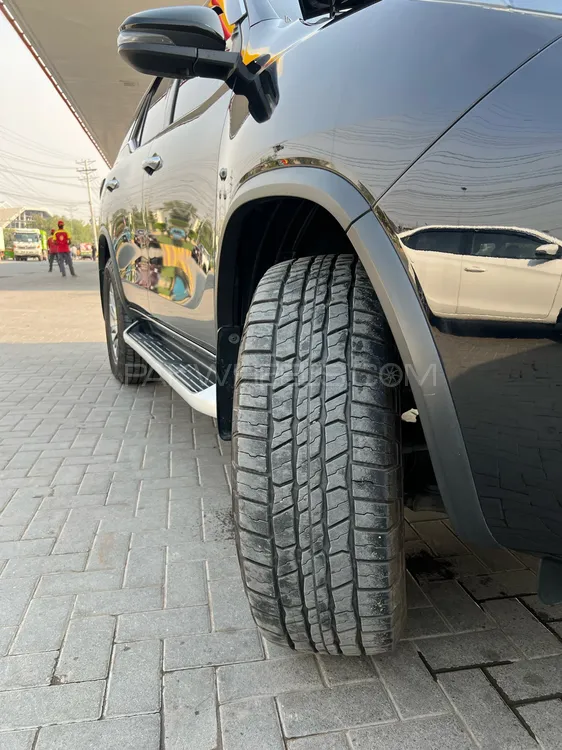 Toyota Fortuner 2022 for Sale in Lahore Toyota Fortuner 2022 for Sale in Lahore Image-11