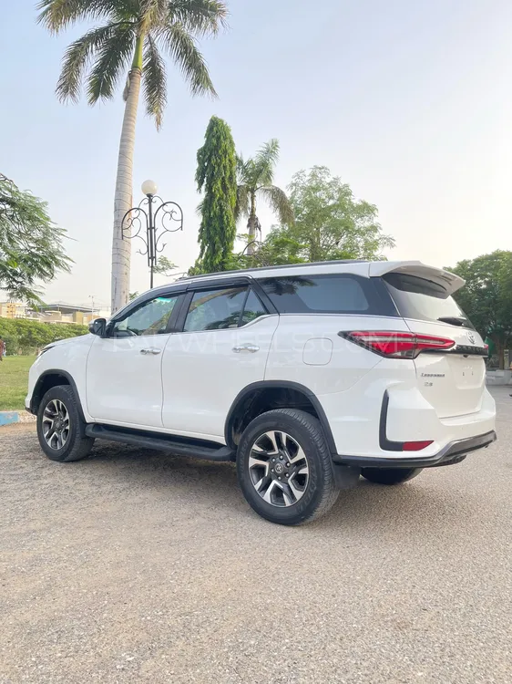 Toyota Fortuner 2022 for Sale in Karachi Toyota Fortuner 2022 for Sale in Karachi Image-6