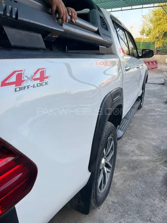 Toyota Hilux 2021 for Sale in Rawalpindi Toyota Hilux 2021 for Sale in Rawalpindi Image-1