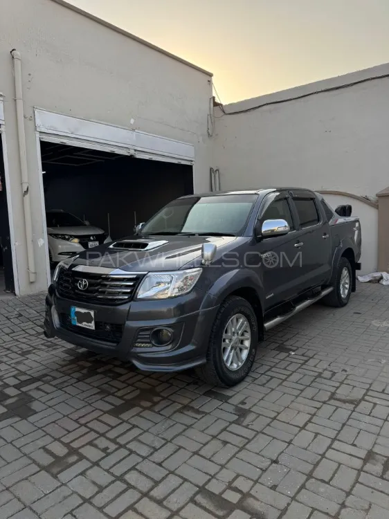 Toyota Hilux 2012 for Sale in Lala musa Toyota Hilux 2012 for Sale in Lala musa Image-1