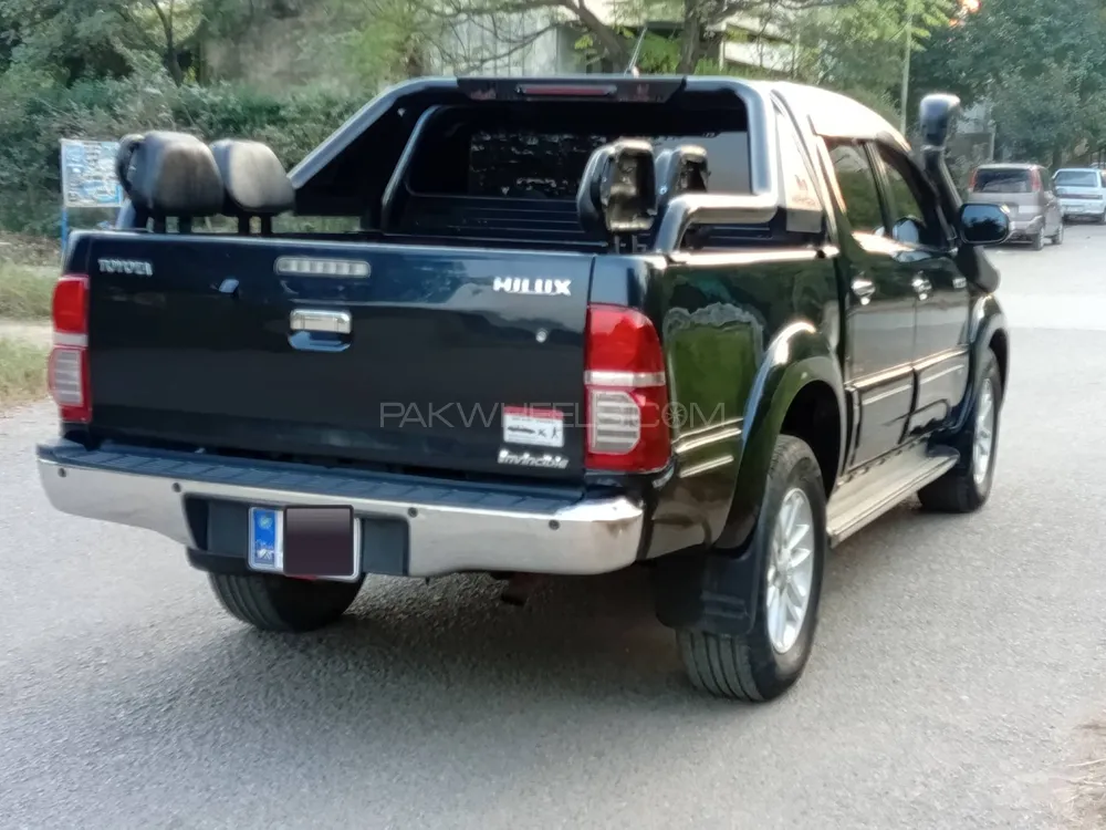 Toyota Hilux 2014 for Sale in Islamabad Toyota Hilux 2014 for Sale in Islamabad Image-4