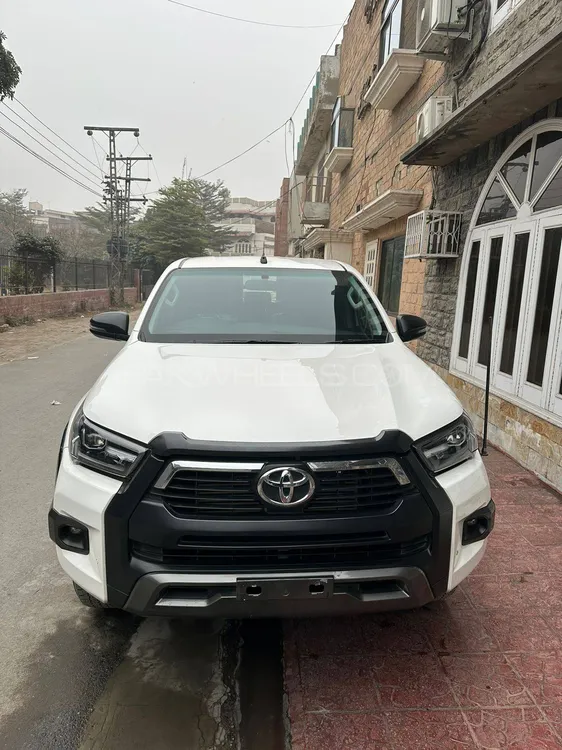Toyota Hilux 2022 for Sale in Faisalabad Toyota Hilux 2022 for Sale in Faisalabad Image-3