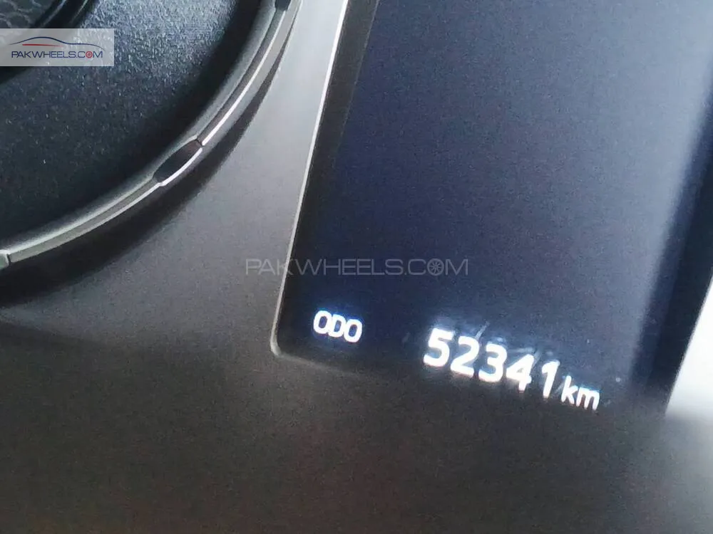 Toyota Hilux 2023 for Sale in Islamabad Toyota Hilux 2023 for Sale in Islamabad Image-9