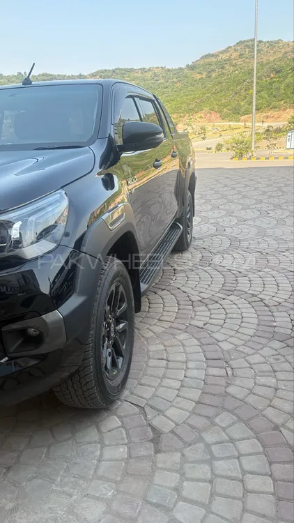 Toyota Hilux 2025 for Sale in Islamabad Toyota Hilux 2025 for Sale in Islamabad Image-4