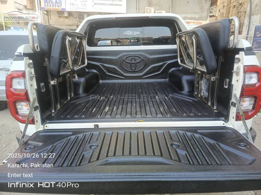 Toyota Hilux 2019 for Sale in Karachi Toyota Hilux 2019 for Sale in Karachi Image-7