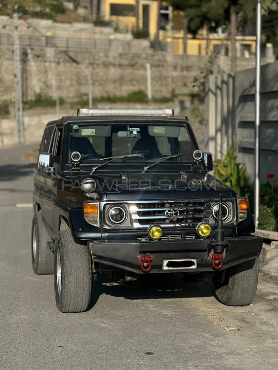 Toyota Land Cruiser 1989 for Sale in Mansehra Toyota Land Cruiser 1989 for Sale in Mansehra Image-1