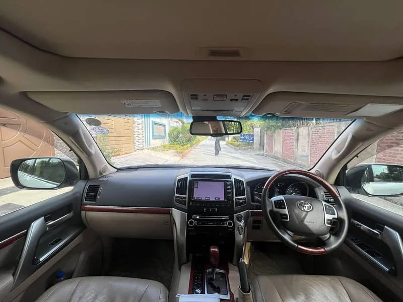 Toyota Land Cruiser 2013 for Sale in Islamabad Toyota Land Cruiser 2013 for Sale in Islamabad Image-20