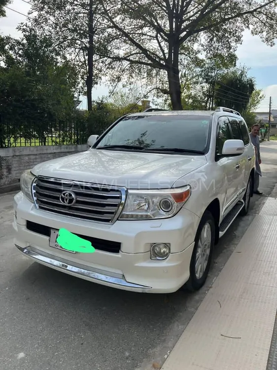 Toyota Land Cruiser 2013 for Sale in Islamabad Toyota Land Cruiser 2013 for Sale in Islamabad Image-19