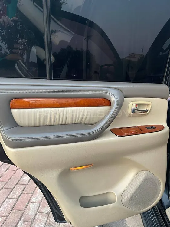 Toyota Land Cruiser 2003 for Sale in Islamabad Toyota Land Cruiser 2003 for Sale in Islamabad Image-10