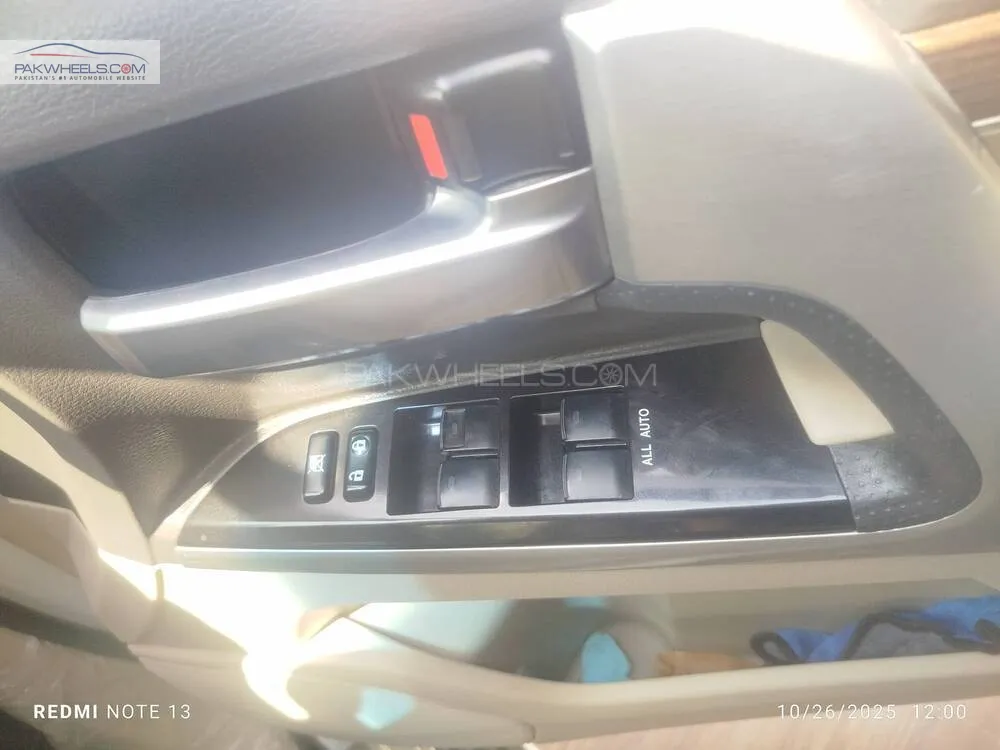 Toyota Land Cruiser 2020 for Sale in Karachi Toyota Land Cruiser 2020 for Sale in Karachi Image-12