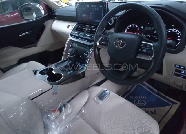 Toyota Land Cruiser 2022 for Sale in Islamabad Toyota Land Cruiser 2022 for Sale in Islamabad Image-2