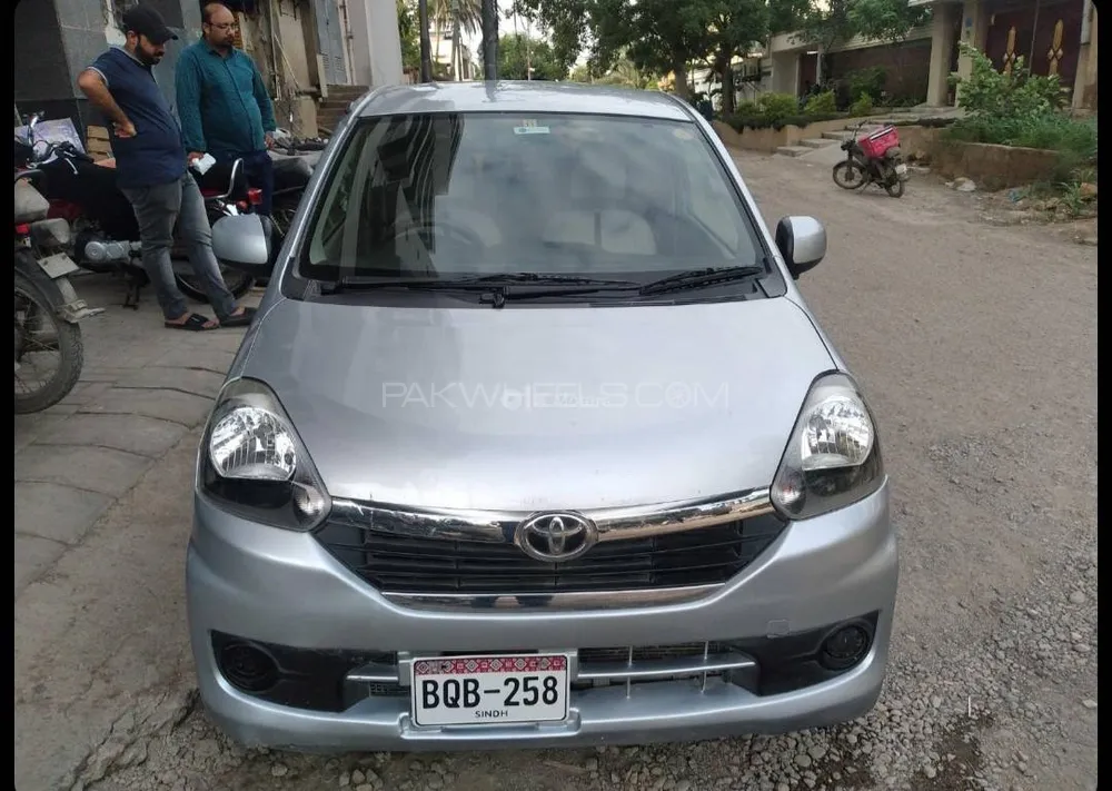 Toyota Pixis Epoch 2015 for Sale in Karachi Toyota Pixis Epoch 2015 for Sale in Karachi Image-1