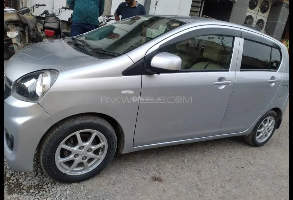 Toyota Pixis Epoch 2015 for Sale in Karachi Toyota Pixis Epoch 2015 for Sale in Karachi Image-4