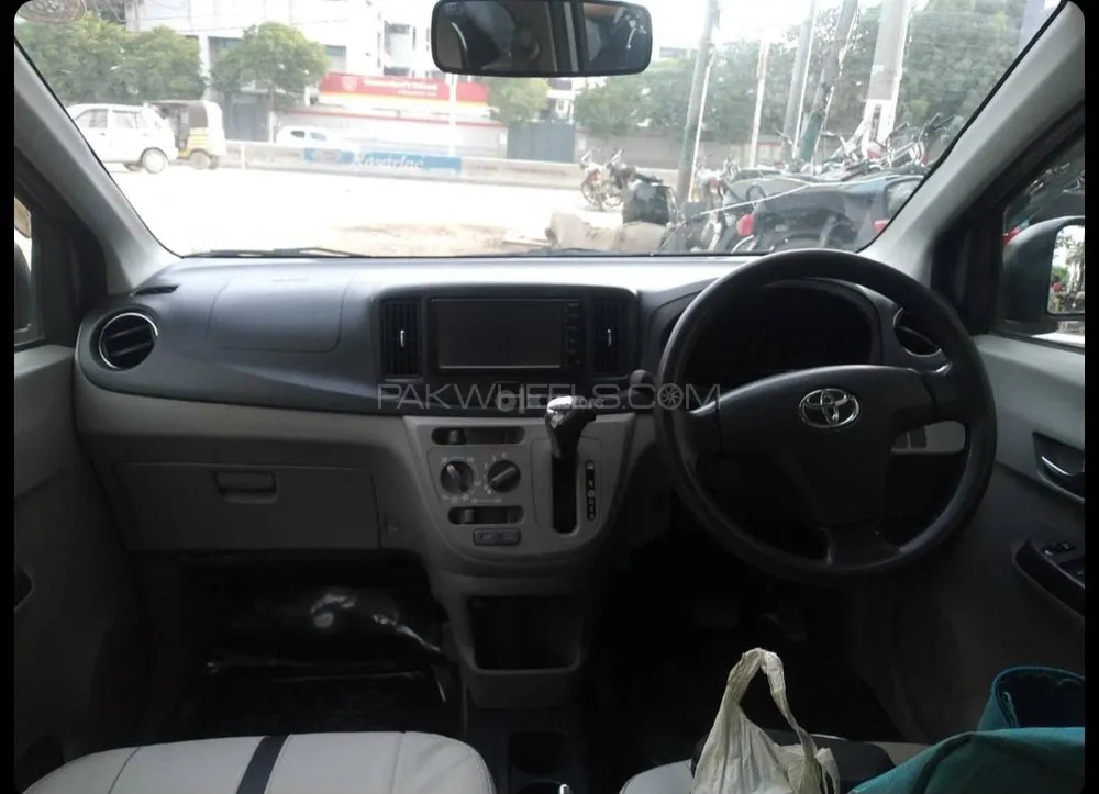 Toyota Pixis Epoch 2015 for Sale in Karachi Toyota Pixis Epoch 2015 for Sale in Karachi Image-9