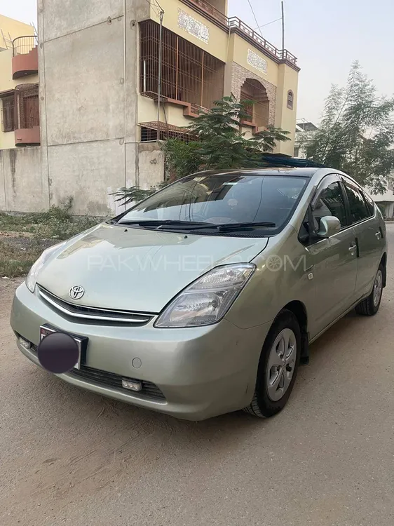 Toyota Prius 2007 for Sale in Karachi Toyota Prius 2007 for Sale in Karachi Image-2