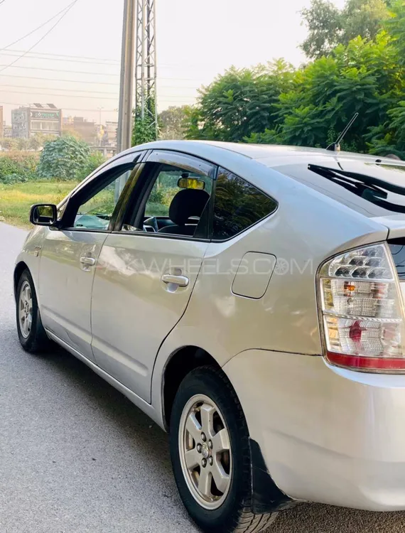 Toyota Prius 2010 for Sale in Islamabad Toyota Prius 2010 for Sale in Islamabad Image-4
