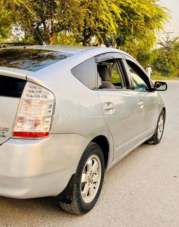 Toyota Prius 2010 for Sale in Islamabad Toyota Prius 2010 for Sale in Islamabad Image-13