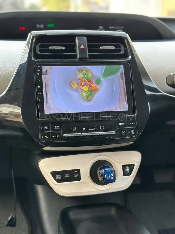 ٹویوٹا پریوس 2017 for Sale in فیصل آباد ٹویوٹا پریوس 2017 for Sale in فیصل آباد Image-6