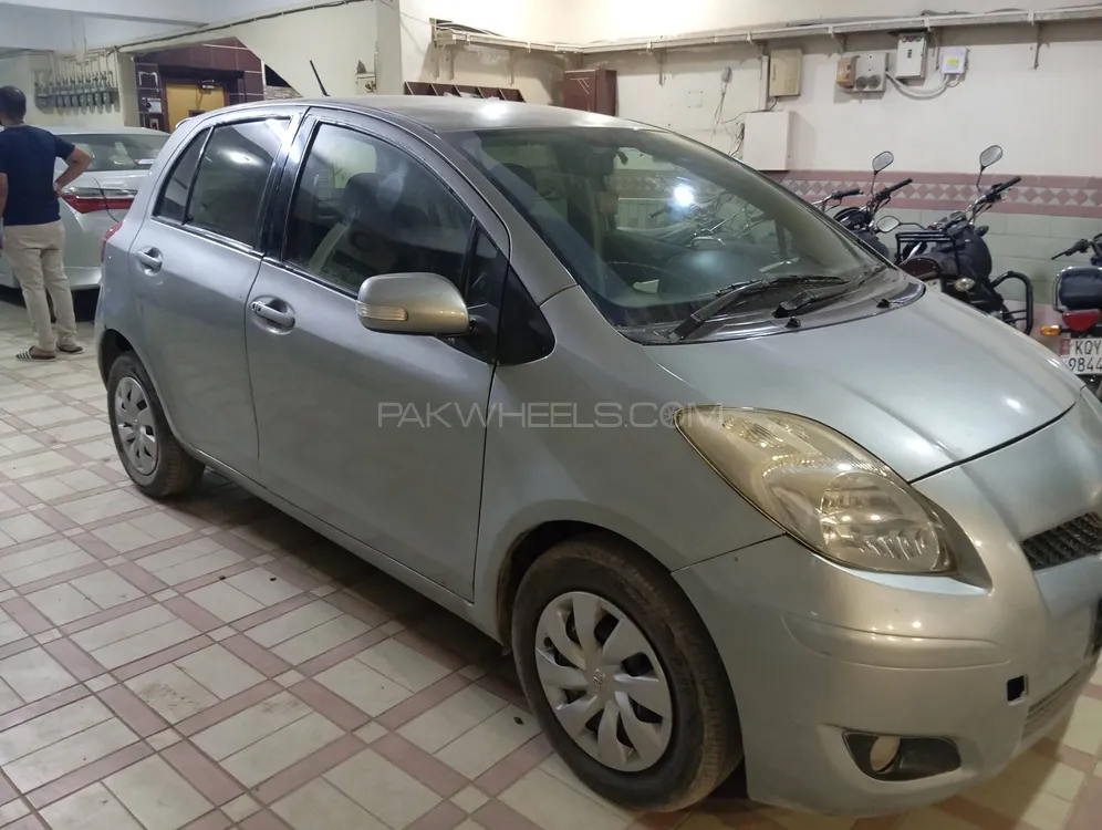 Toyota Vitz 2009 for Sale in Karachi Toyota Vitz 2009 for Sale in Karachi Image-4