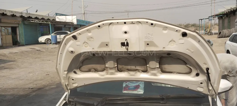 Toyota Vitz 2011 for Sale in Peshawar Toyota Vitz 2011 for Sale in Peshawar Image-8
