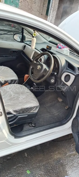 Toyota Vitz 2011 for Sale in Peshawar Toyota Vitz 2011 for Sale in Peshawar Image-11
