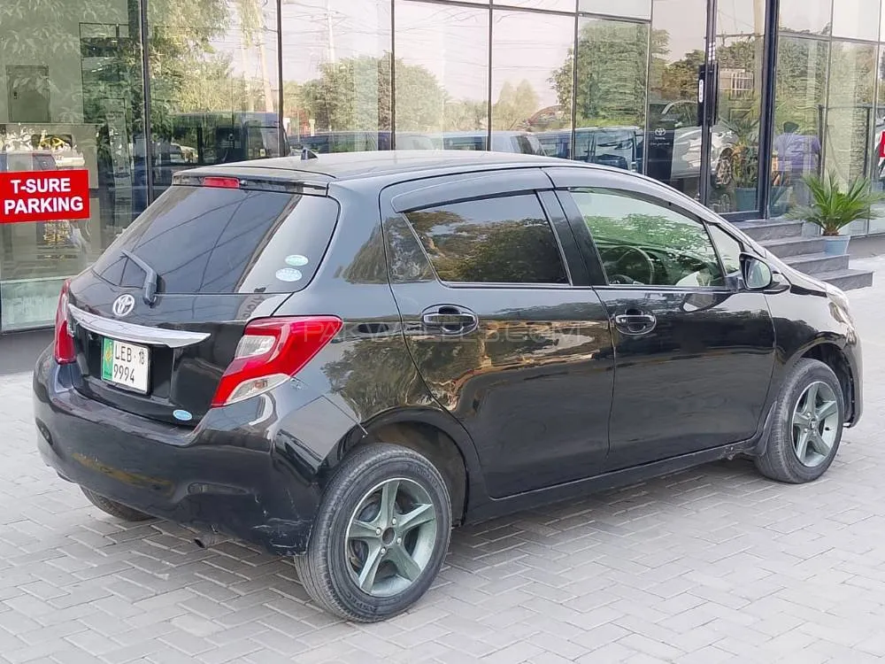 Toyota Vitz 2015 for Sale in Gujranwala Toyota Vitz 2015 for Sale in Gujranwala Image-6