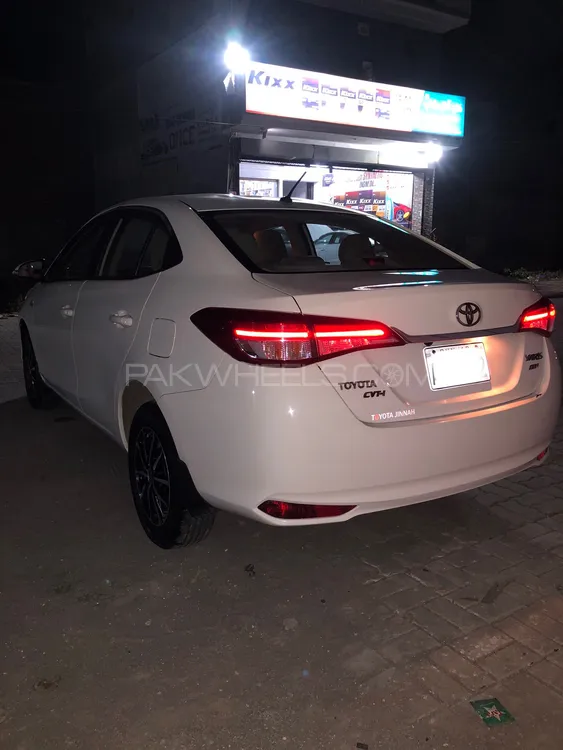 Toyota Yaris Sedan 2023 for Sale in Sialkot Toyota Yaris Sedan 2023 for Sale in Sialkot Image-9