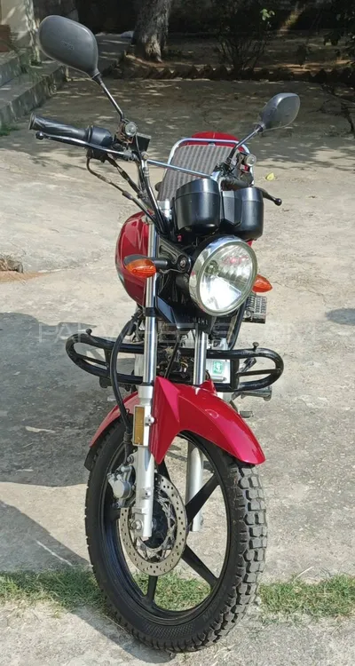 Yamaha YB 125Z-DX 2023 for Sale Yamaha YB 125Z-DX 2023 for Sale Image-8