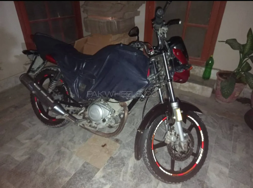 Yamaha YBR 125 2015 for Sale Yamaha YBR 125 2015 for Sale Image-3