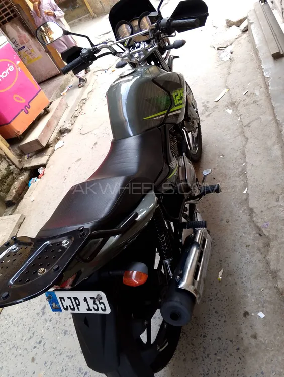 یاماہا YBR 125 2024 for Sale یاماہا YBR 125 2024 for Sale Image-8