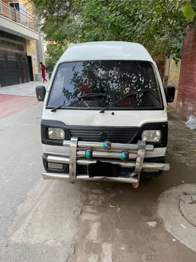 Suzuki Bolan VX Euro II 2012