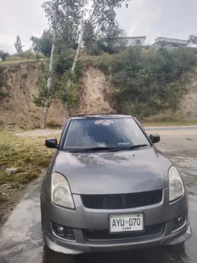 Suzuki Swift DLX 1.3 2013