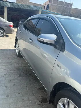 Toyota Corolla GLi Automatic 1.3 VVTi 2015